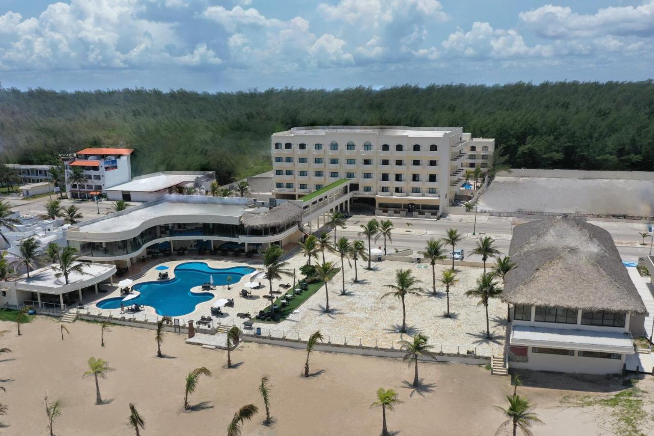 Hotel Arenas Del Mar Resort Тампико Экстерьер фото