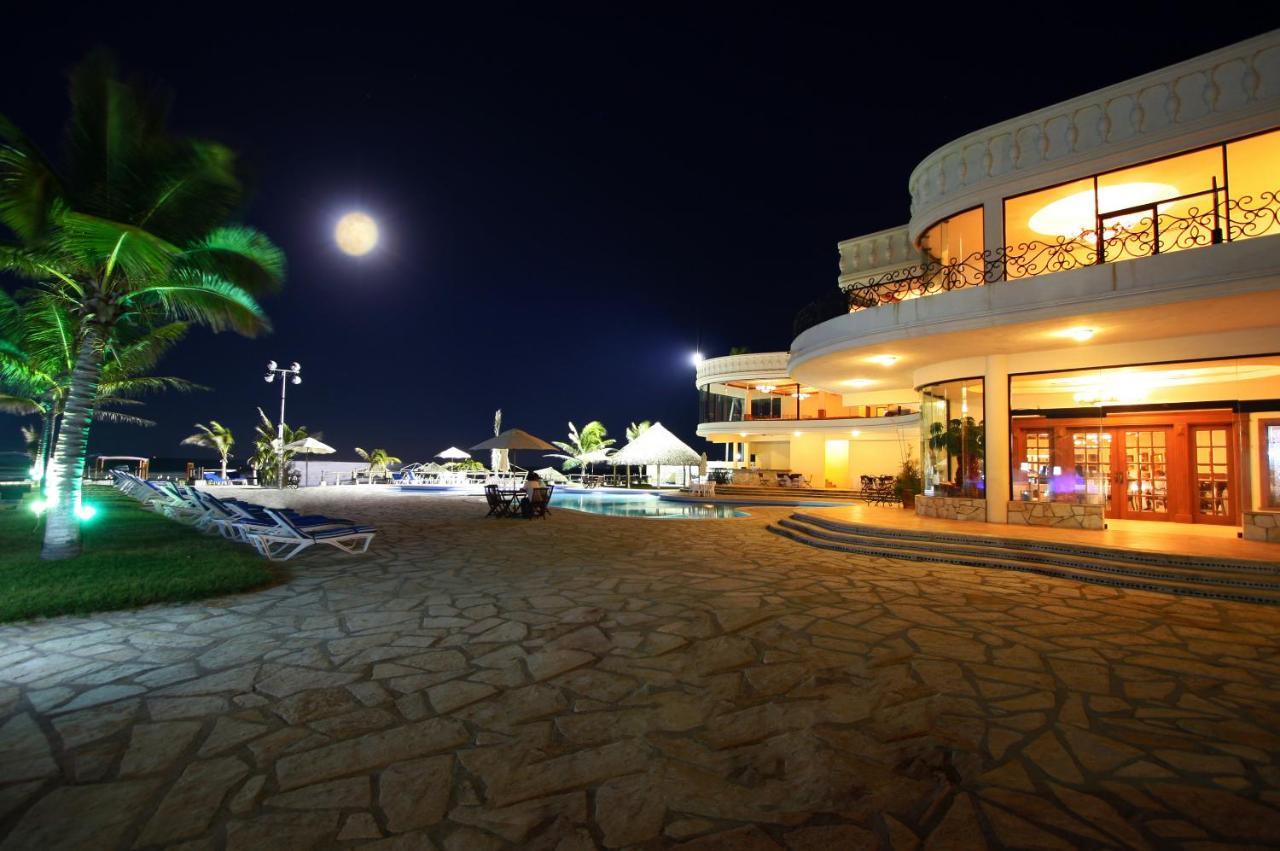 Hotel Arenas Del Mar Resort Тампико Экстерьер фото